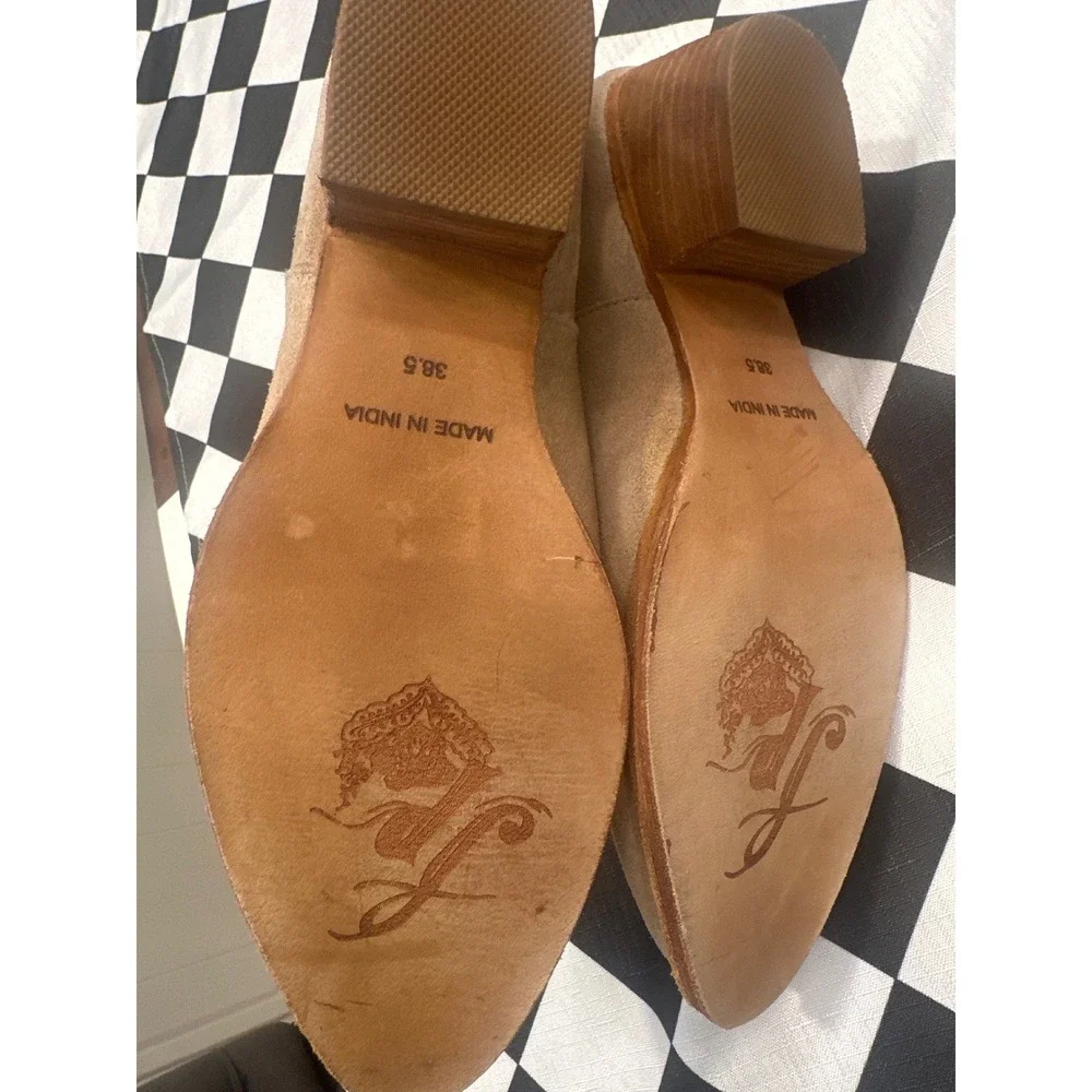 Free People Tan Suede Studded Charm Ankle double V Boots Western Pointed  38.5
